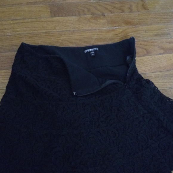 Express Lace Mini Skirt Size 00 - Picture 2 of 8
